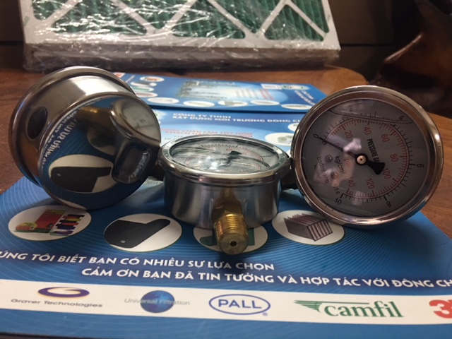 Đồng hồ đo áp có dầu cho bình lọc bình lọc chất lỏng
